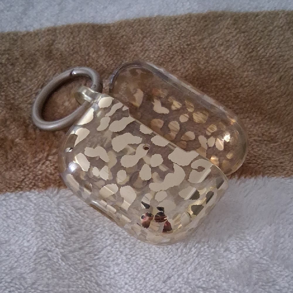 Heyday Gold Patterned AirPods Case
